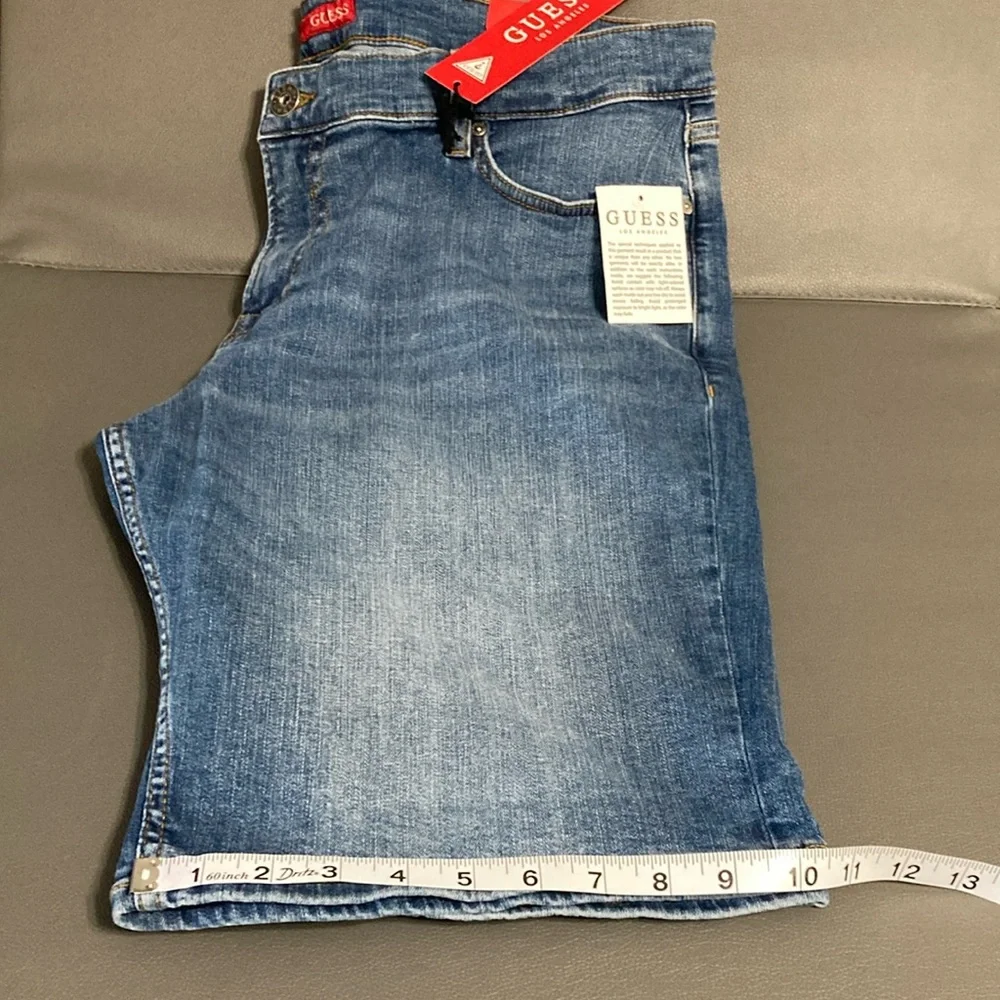 GUESS Classic Blue Jean Shorts w/ Stretch Men’s 38W - Picture 8 of 8